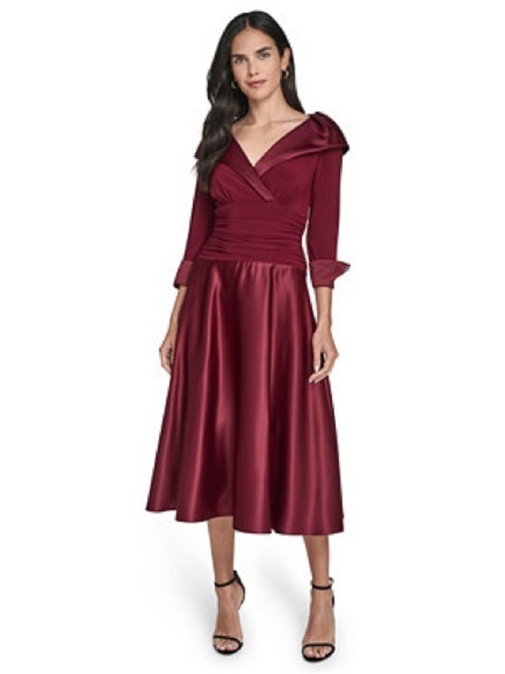 Jessica Howard Plum Midi Dress with V-Neck and Three-Quarter Sleeves